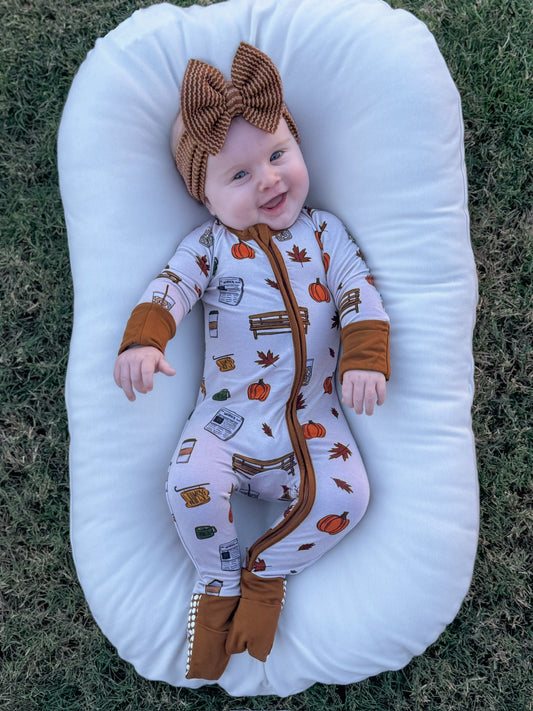 WHIMSY HOLLOW FOOTIE