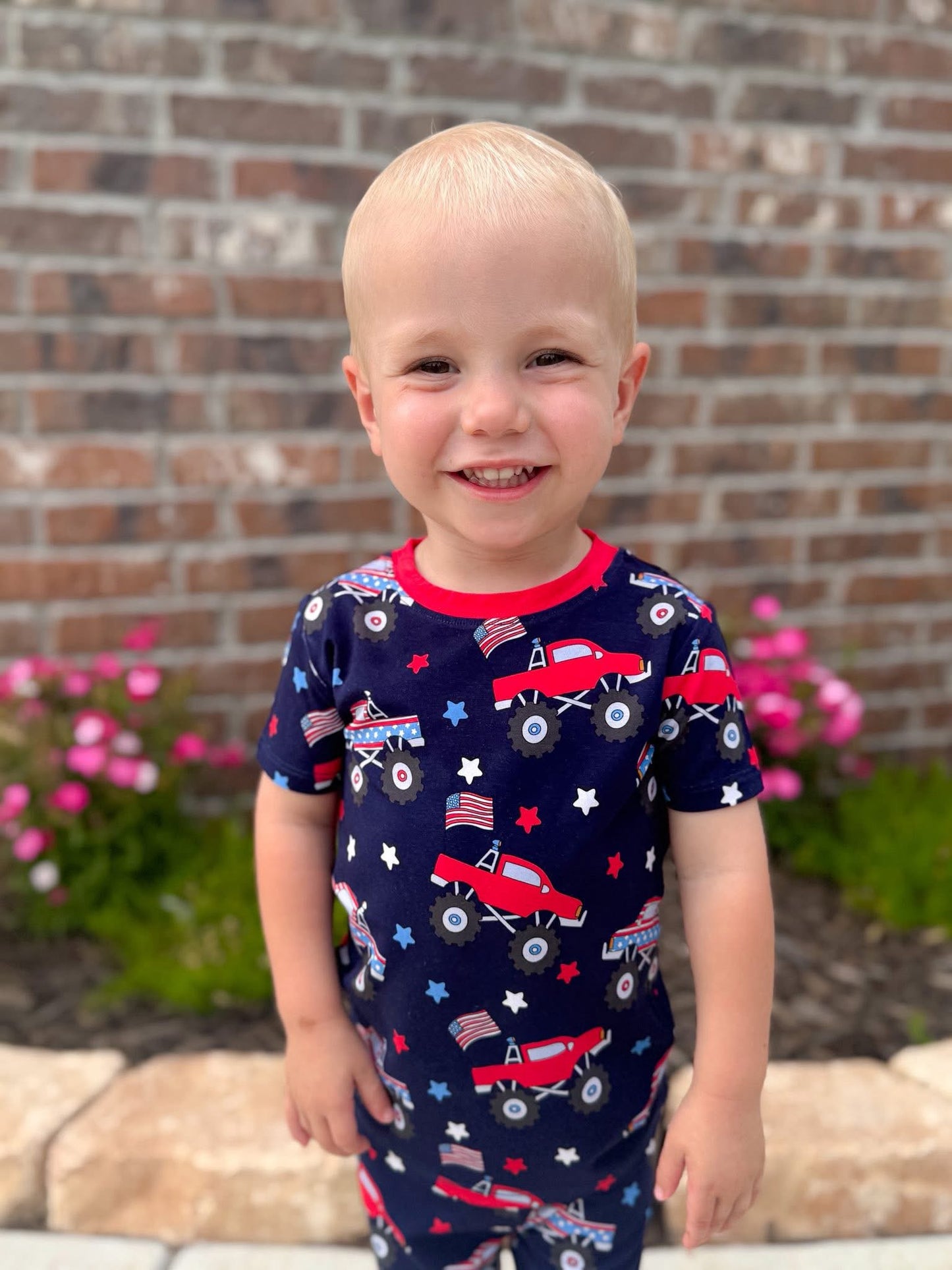 TRUCKIN' FREEDOM SHORTS SLEEPY SET