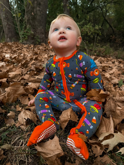 SWEET AND SPOOKY FOOTIE