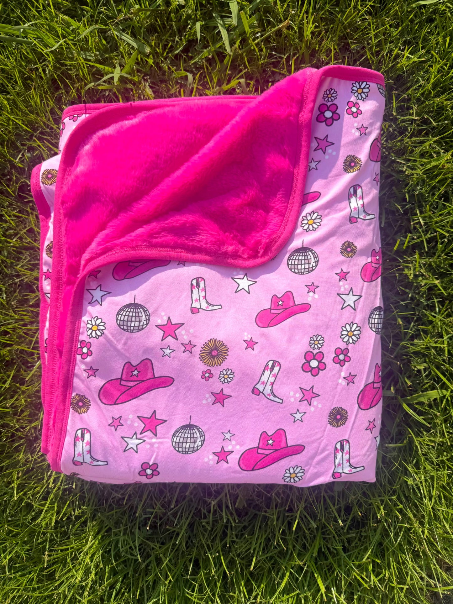 SAVVY'S ROUND-UP PLUSH TODDLER BLANKET