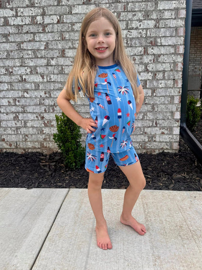 RED, WHITE & BBQ SHORTS SLEEPY SET