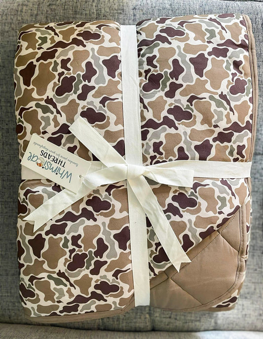 ADULT CAMO BLANKET