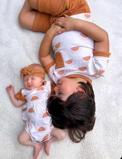 SUNSET FLUTTER BUBBLE ROMPER