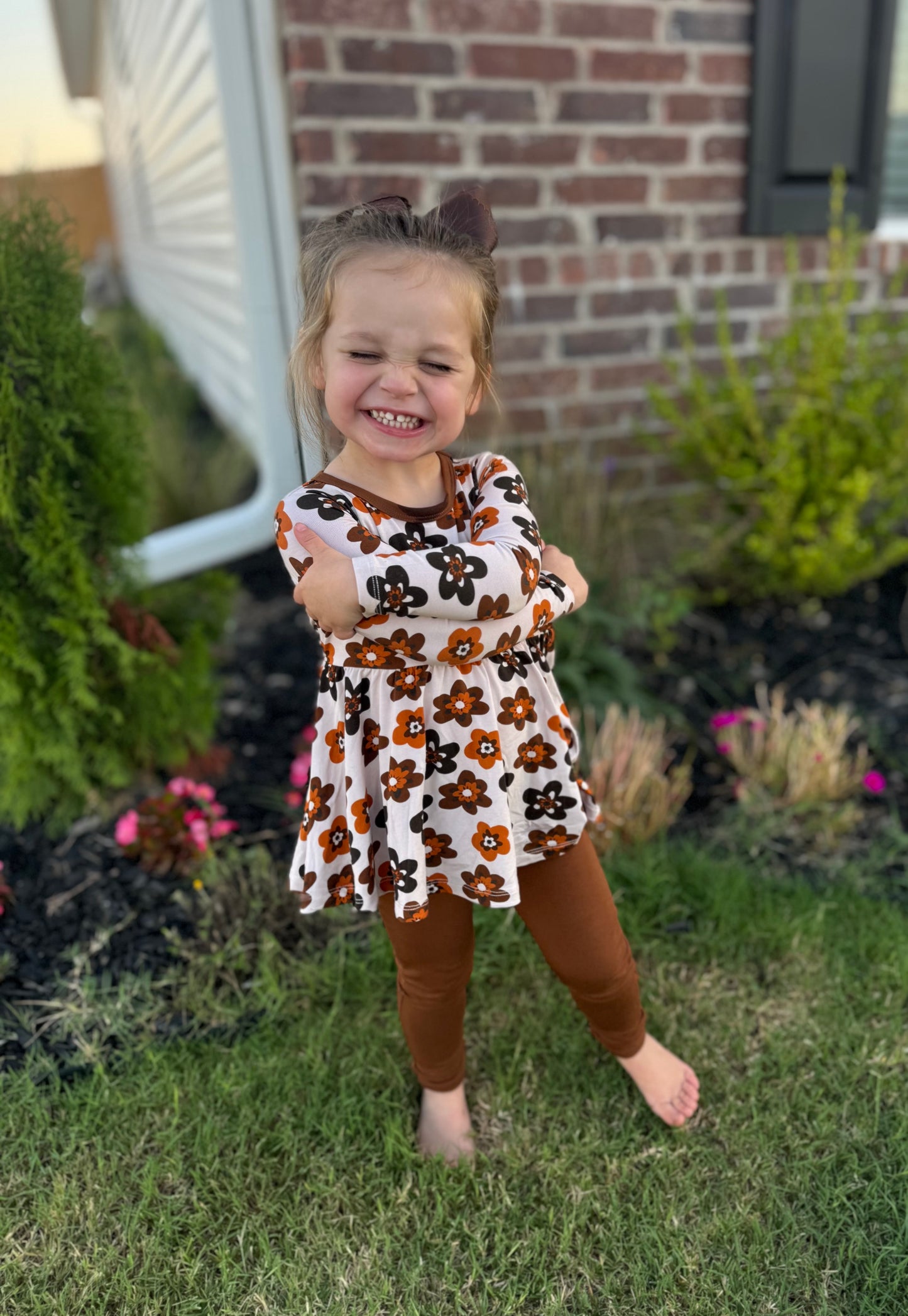 MOCHA BLOOMS PEPLUM + LEGGINGS