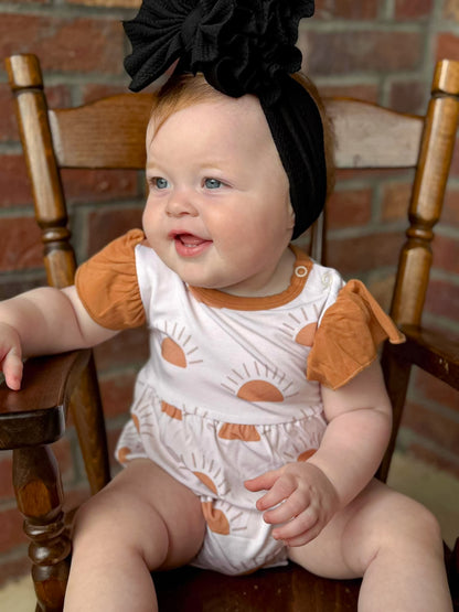 SUNSET FLUTTER BUBBLE ROMPER