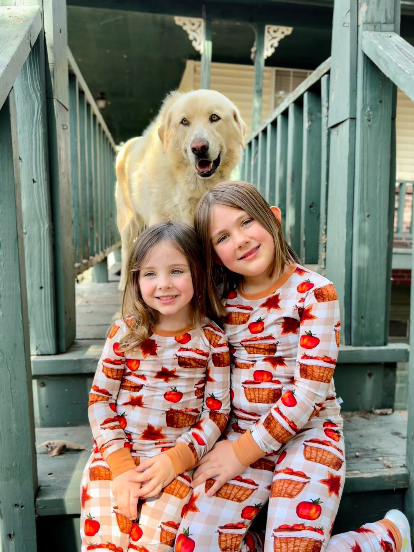 HONEYCRISP HUGS SLEEPY SET