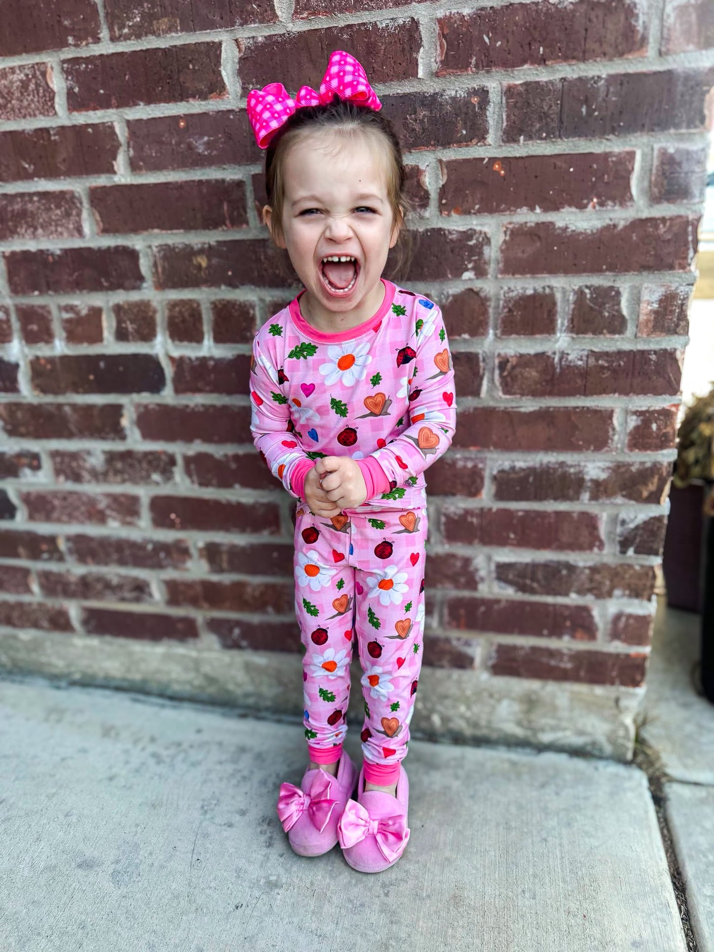 BUGS & KISSES SLEEPY SET