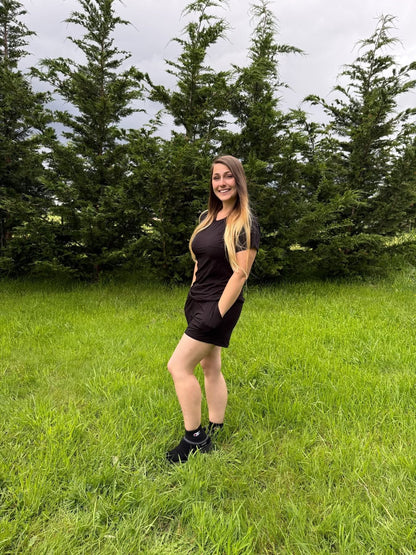 MIDNIGHT MAMA SHORTS SET