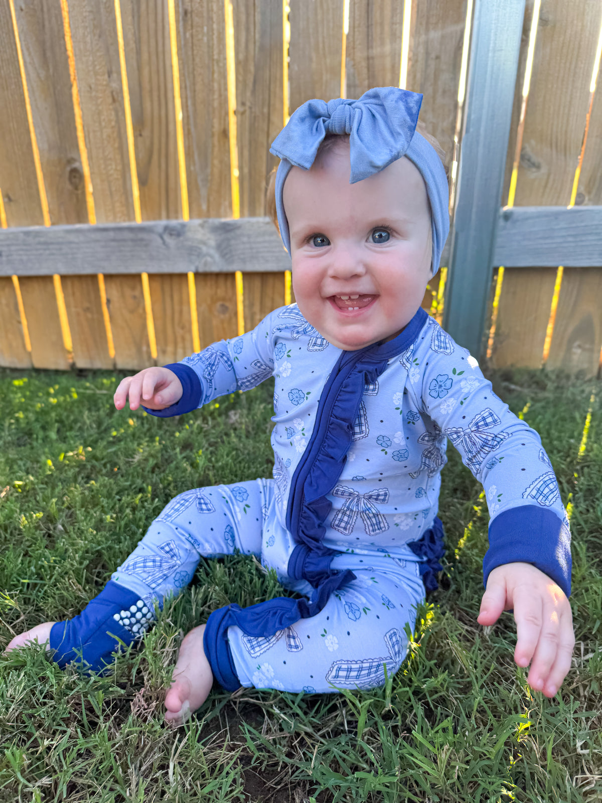 BLUE BOW FLORAL FOOTIE