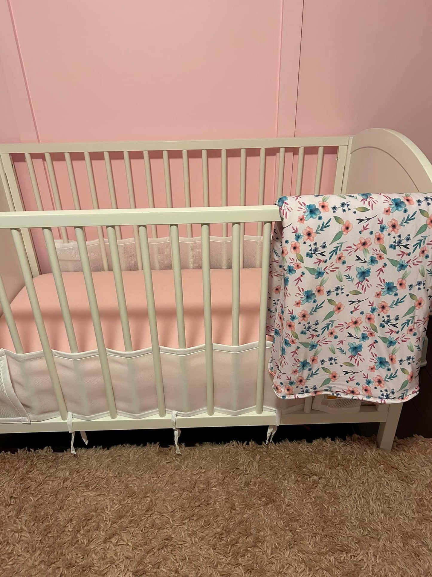 PINK SUMMER CRIB SHEET