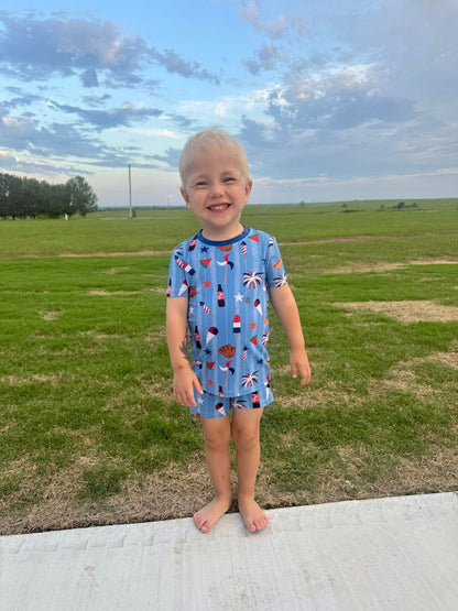 RED, WHITE & BBQ SHORTS SLEEPY SET