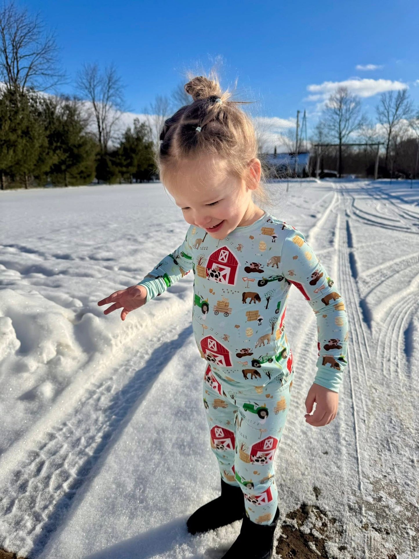 HOPPY FARMS SLEEPY SET