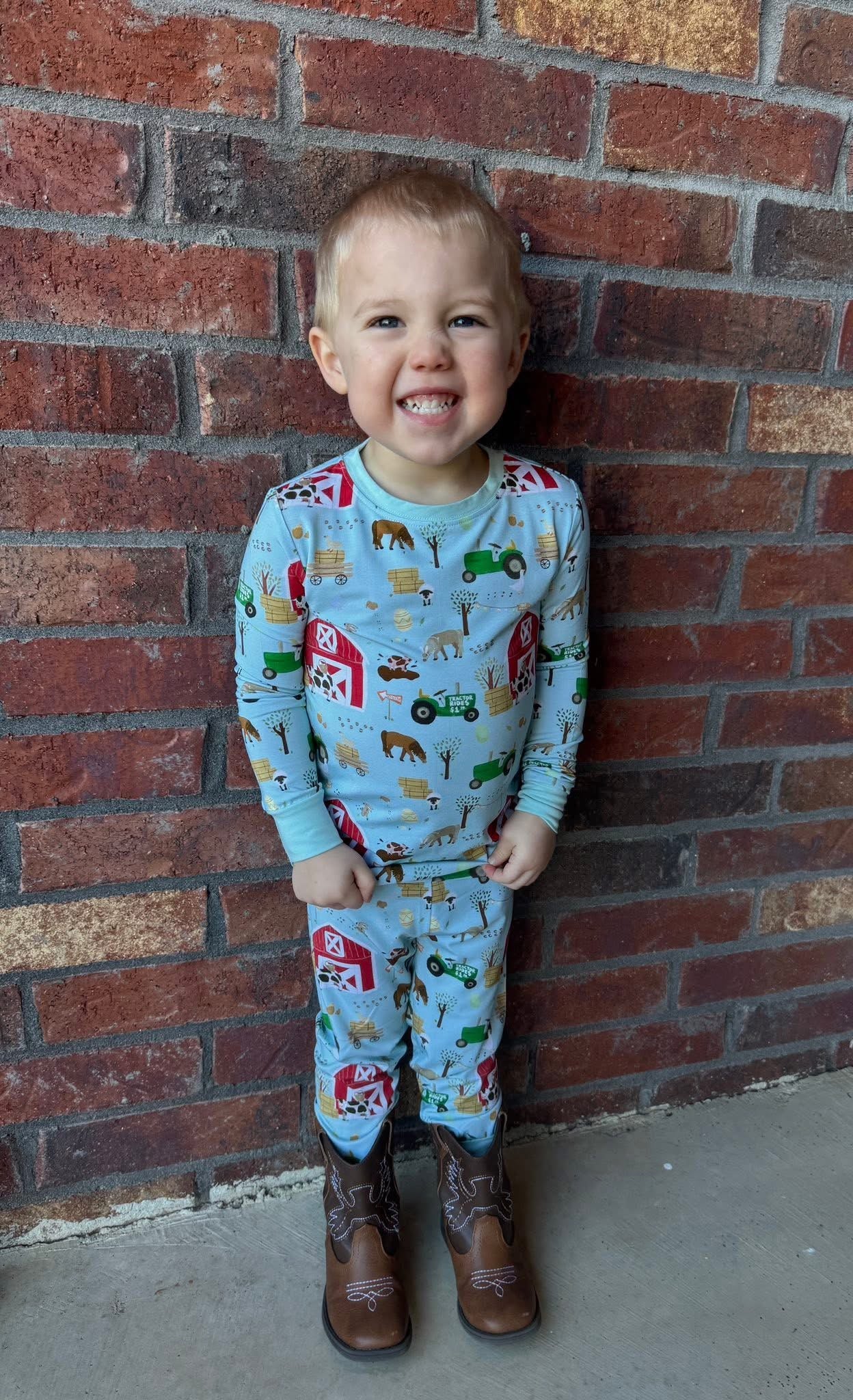 HOPPY FARMS SLEEPY SET