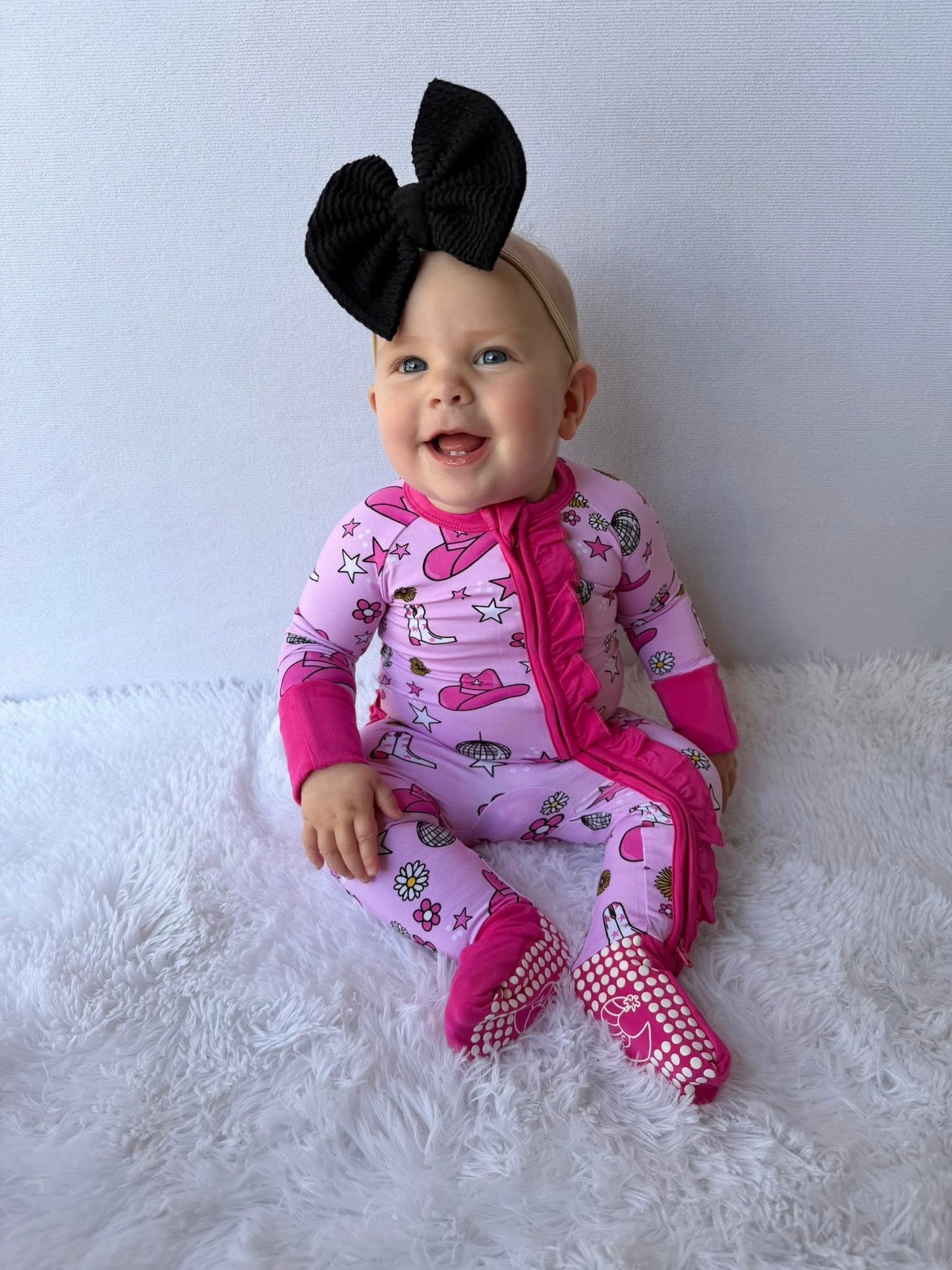 SAVVY'S ROUND-UP RUFFLE FOOTIE