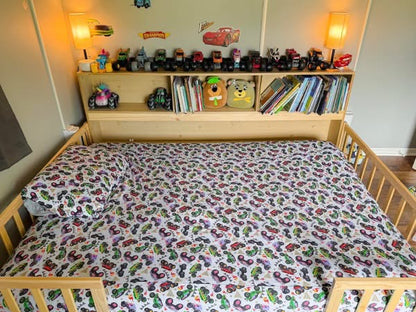 TRUCK YEAH TWIN SHEET + PILLOW CASE
