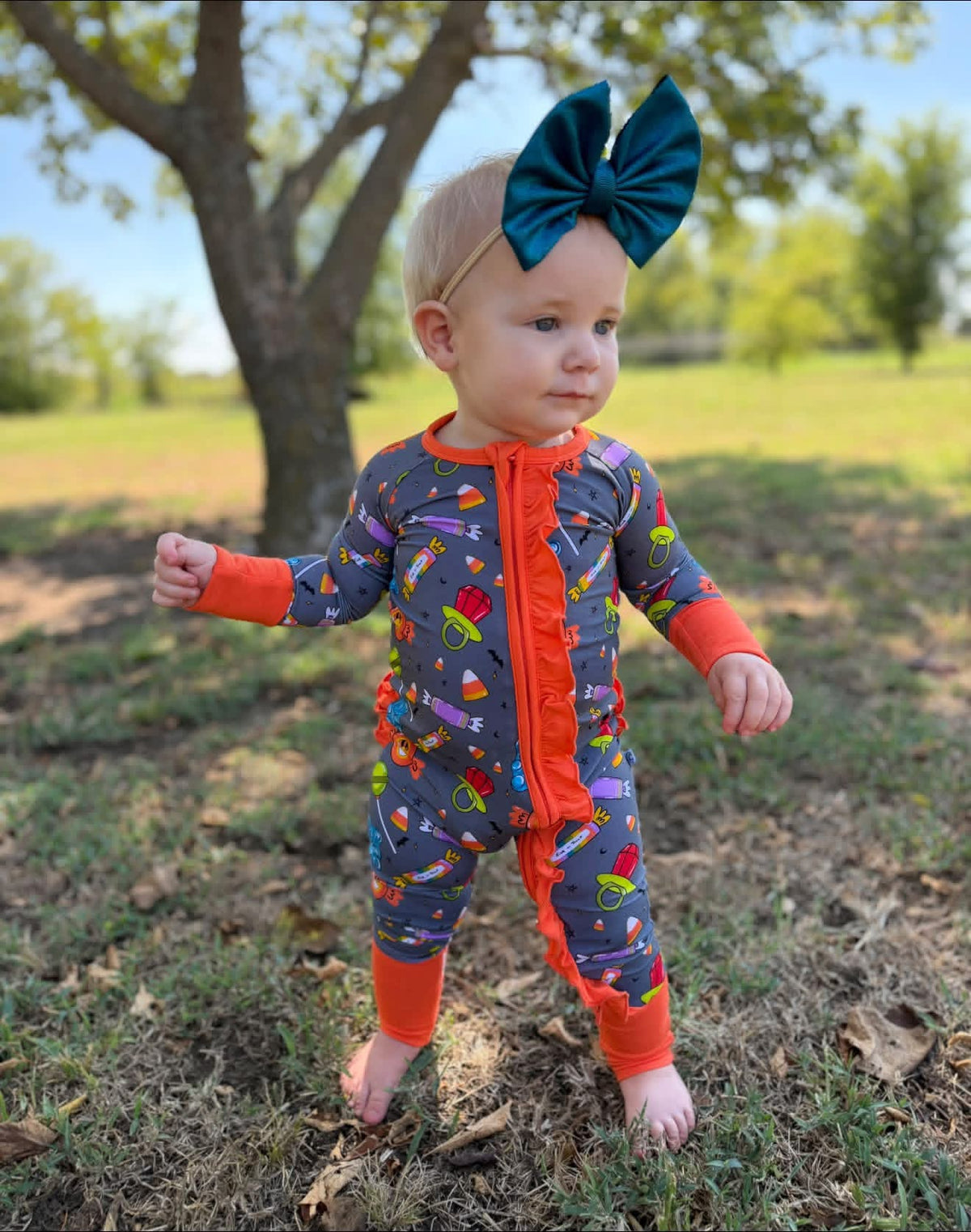 SWEET AND SPOOKY RUFFLE FOOTIE